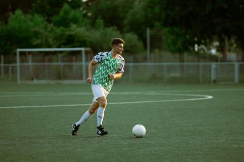V体育 · 体育栏目服务配图（示意）